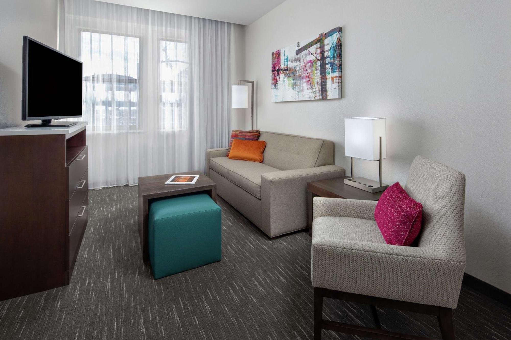 Hotel Homewood By Hilton Downtown Nashville